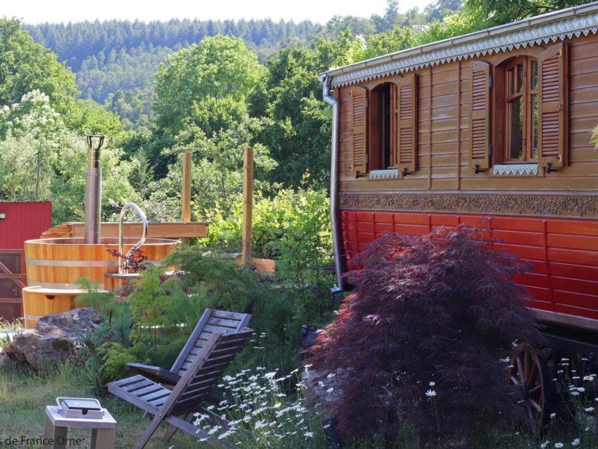 La Lande-de-Goult Maison Isolee Avec Spa Nordique, Piscine Et Jardin Privatif Au Coeur De La Nature - Fr-1-497-116ヴィラ エクステリア 写真