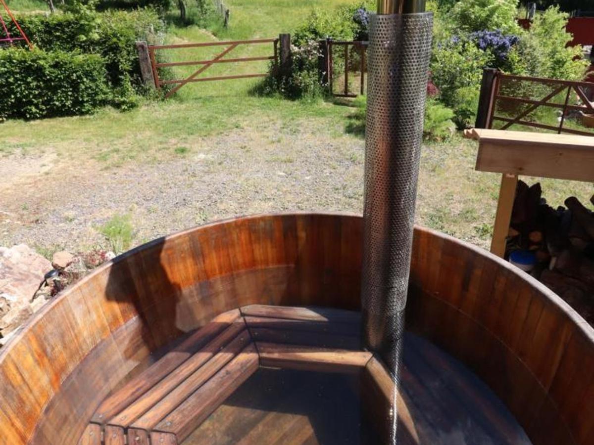 La Lande-de-Goult Maison Isolee Avec Spa Nordique, Piscine Et Jardin Privatif Au Coeur De La Nature - Fr-1-497-116ヴィラ エクステリア 写真